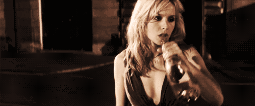 kristin bell drinking